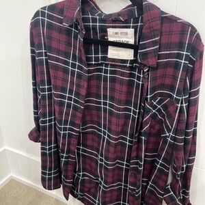 Good Condition Garage Burgundy and Black Plaid Shirt - Small